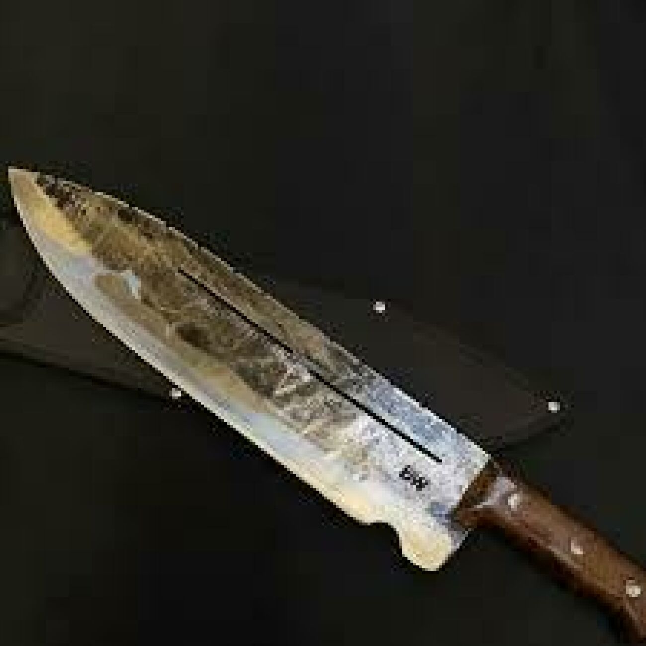 Ilustração da notícia Com facão, homem ameaça matar esposa e filho de um ano em Cassilândia da MS Todo dia